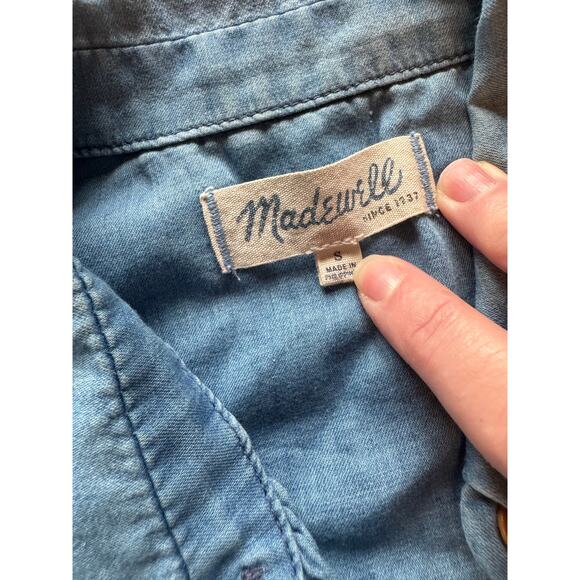 Madewell Tops - Madewell jean top size small